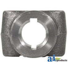 D068614 Implement Yoke Round Bore w/ Double Keyway & Set Screw
