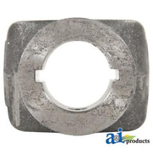 D358624 Round Bore Yoke Fits Riverside Tractor