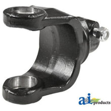 D558721 Yoke Implement Fits Drivelines