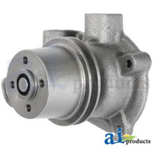 K952713 Water Pump Fits Case