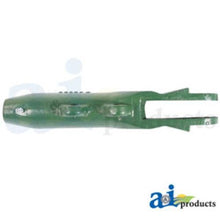 R48595 Lower Lift Casting Fits John Deere