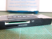 Dynex USB 2.0 2-in-1 Memory Card Reader DX-CR112 dg2