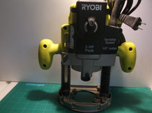 Ryobi Plunge Base Router 2 HP 10-Amp ElectrOnic Variable Speed RE180PL1G sn cs18504d743714