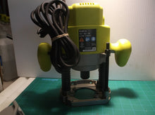 Ryobi Plunge Base Router 2 HP 10-Amp ElectrOnic Variable Speed RE180PL1G sn cs18504d743714