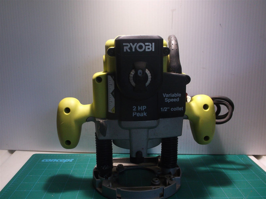 RE180PL1G Ryobi Plunge Base Router 2 HP 10-Amp Electronic Variable Speed SN# CS18136D644387
