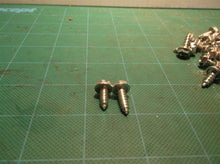 Midwest Fastener Assorted Lot Of 10 x 5/8 & 10 1\2sLotted Head Washer Steel Metal Screws Zinc