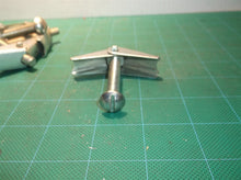 Midwest Fastener Lot Of 10 5/16 x 18 x 2 1/2 Round Head Toggle Bolts
