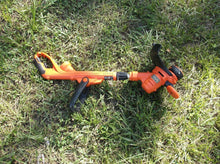 Black & Decker GH900 14-Inch String Trimmer And Edger 6.5 Amp