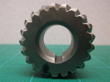 21 Tooth Pinion Gear With Keyed Center Hole 17.9 For Chinese atv dirt bike Motorcycle