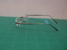 Charmant Studio CH8522 Titanium 140 No Nickel Allergy BR 48 19 140 Eyeglass Frame