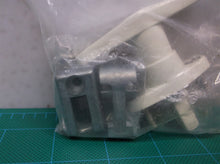All Points T-1222 locking T-Handle Ivory With Keys