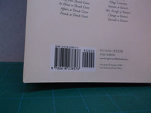 Affairs at Thrush Green (Miss Read (Paperback)) 0618238573