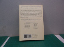 Affairs at Thrush Green (Miss Read (Paperback)) 0618238573