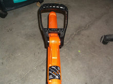 Black And Decker GH900 14-Inch 6.5-Amp Electric String Trimmer / Edger 38x8x12