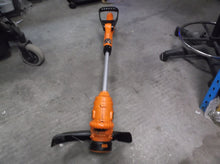 Black And Decker GH900 14-Inch 6.5-Amp Electric String Trimmer / Edger 38x8x12