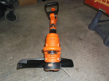 Black And Decker GH900 14-Inch 6.5-Amp Electric String Trimmer / Edger 36x8x12