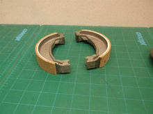 Set Of Brake Shoes 123.7 MM For Chinese ATV Dirt Bike Motorcycle