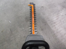 Black & Decker 20" 3.8 Amp Hedge Trimmer w/ SawBlade Model# BEHTS300