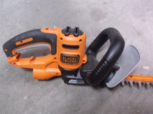 Black & Decker 20" 3.8 Amp Hedge Trimmer w/ SawBlade Model# BEHTS300