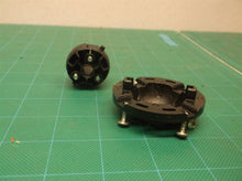 Oscillation Assembly With Hardware Off A Utilitech Fan Mdl SFD3-450BI
