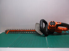 Black & Decker BEHTS300 20-Inch 3.8-Amp Electric Saw Blade Hedge Trimmer 32X9X10