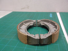 Brake Shoe Set 126.5 x 123.5 x 28.5 No Springs For Chinese ATV Dirt Bike Motorcycle