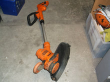 B&D GH900 14-Inch 6.5A Electric String Trimmer / Edger 38x8x12 SKIP DO NOT LIST