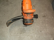 Black & Decker GH900 14-Inch 6.5-Amp Electric String Trimmer / Edger 38x8x12