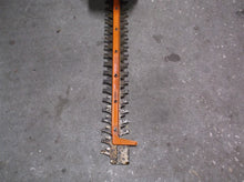 Black & Decker BEHTS300 20-Inch 3.8-Amp Electric Saw Blade Hedge Trimmer