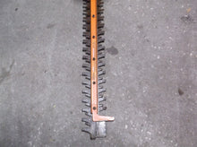 Black & Decker BEHTS300 20-Inch 3.8-Amp Electric Saw Blade Hedge Trimmer