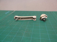 Trigger & Safety release buttons w springs off UT44110b Homelite 17" trimmer