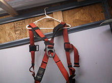 3M PROTECT PRO Vest-Style Harness,