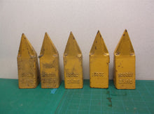 5 9W8209 Tip-Center Sharp Fits Caterpillar 416 416B 416C 426 426B 426C 428 428B