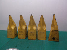 lot of 5 Excavator Bucket Tiger Rock Tooth Fits CAT J250 Series- 9w8259
