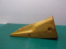 Aftermarket tooth 1010708 twin tiger tooth