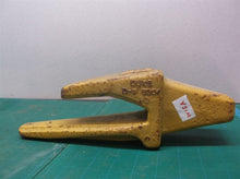 9W1304 Adapter Fits Caterpillar 3G6304