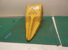 6Y5409 Tiger Tooth ONLY Fits Cat Caterpillar 320 322 325 330
