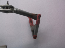 Holding bracing clamping tool