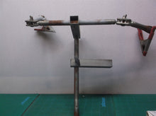 Holding bracing clamping tool