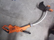 B&D GH3000 High Perf 14-Inch 7.5-Amp Electric curved String Trimmer 44x15x5