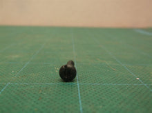 Screw Plastic Thd Form M3.5X19 T15 #DWB-330019-04 off a B&D LST560 trimmer