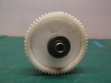 lower gear with bearings off a B&D GH3000 Type 1 7.5 Amp 14 Inch Trimmer/Edger
