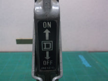 ON/OFF LEVER OFF A SQUARE D ELECTRICAL CONTROLS CONTROL BOX 8538