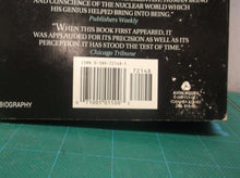 Einstein : The Life and Times Paperback Ronald W. Clark 0380721481