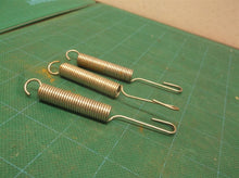 lot of 3 springs OFF A SQUARE D ELECTRICAL CONTROLS CONTROL BOX 8538