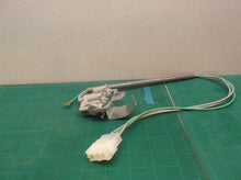 Washing Machine Lid Switch (Fits most washing machines)