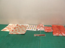 Valentine Day Kids Set Party Favor 132-PCS Cards Sequin Keychain Classroom Prize