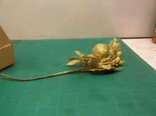 Christmas 8 piece golden Artificial flowers