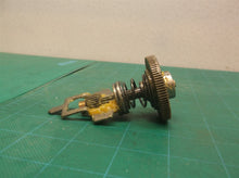 211016-2 B Bearing, 226233-1 Spur Gear, 226062-2 Gear off a Makita 6095d DRILL