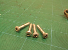 lot of 4 housing screws off a electric Arrow ET200 Nail Master 2 Brad Nail Gun